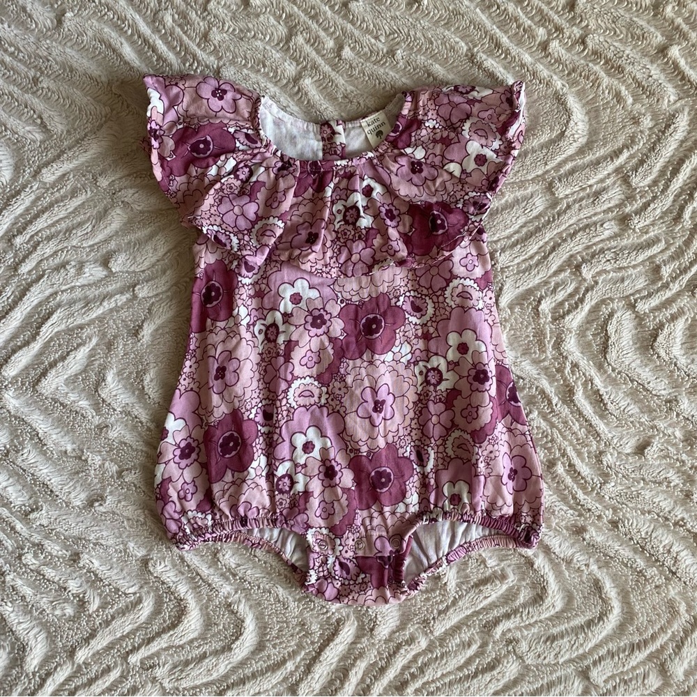 Kate Quinn ruffle bubble